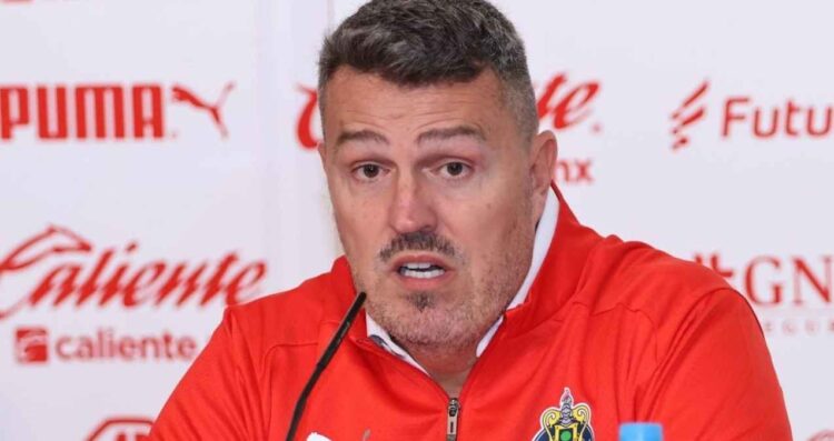 Óscar García Junyent Chivas