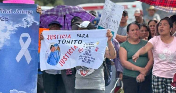 Piden justicia para Toñito en Tenango del Valle; protestan tras audiencia contra Mario “N”