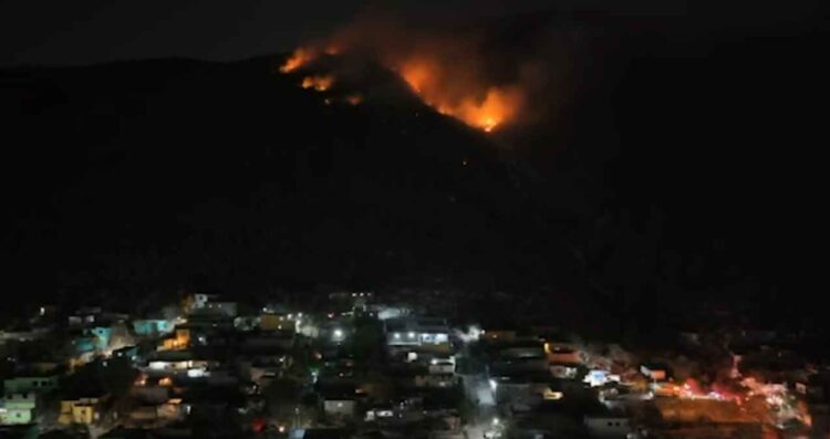 incendio Cerro del Topo Chico