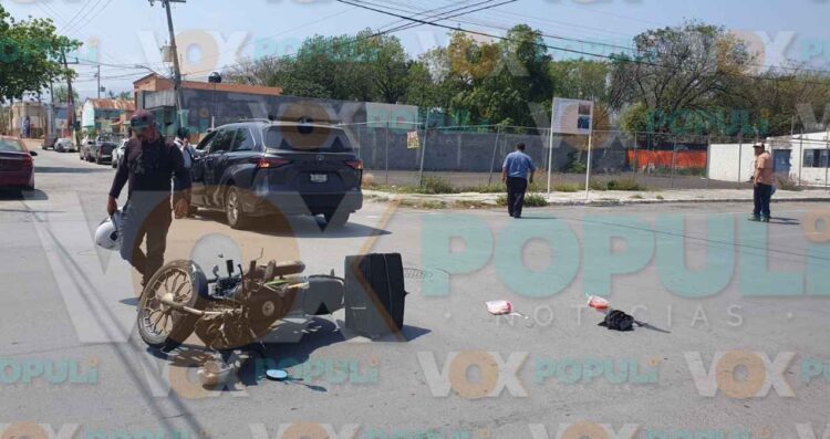 Repartidor sufre accidente en Ciudad Victoria tras choque con camioneta