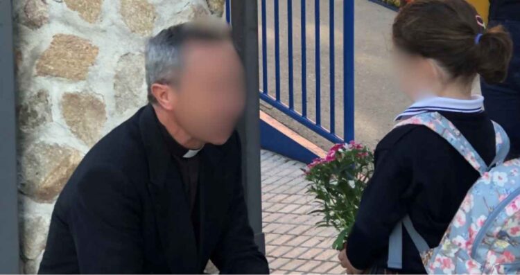 Acusa a su pasado sacerdote señalado de abusos en Madrid