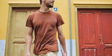 Playeras de hombre de moda: tendencias en primavera