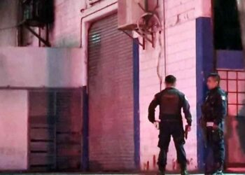 Se registra incendio en bodega de pinturas en el Parque Industrial Milimex de Apodaca, Nuevo León