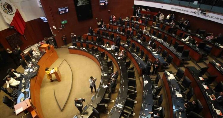 Senado 155 militares Estados Unidos