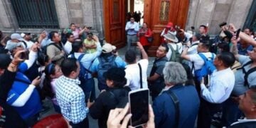 Tras falta de acuerdos con maestros, Sheinbaum retira iniciativa de reforma a la Ley del ISSSTE