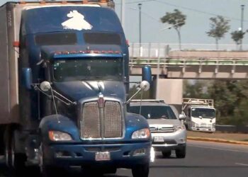 ¿Por qué se amparan transportistas en Nuevo León?