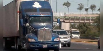¿Por qué se amparan transportistas en Nuevo León?