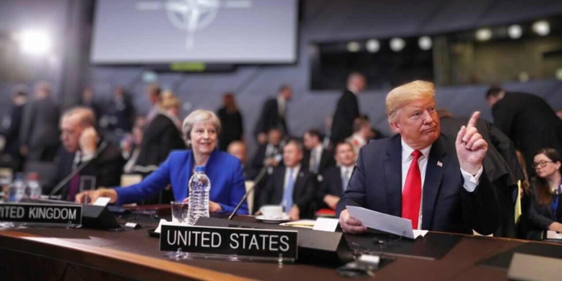 Advierte Trump que no defenderá a países de la OTAN que no cumplan con este pago