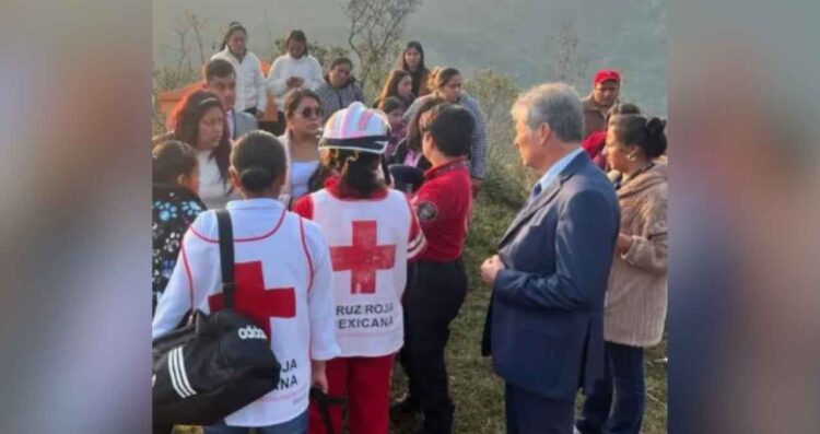 Volcadura camioneta heridos Zacatlán