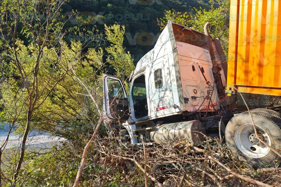 accidente en carretera Rumbo Nuevo