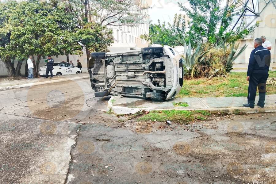 accidente en colonia El Charro de Tampico