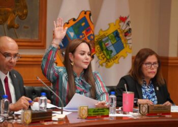 becas escolares en Nuevo Laredo