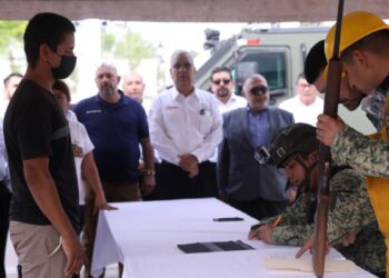 canje de armas Nuevo Laredo