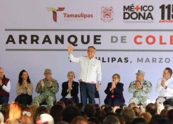 Colecta de la Cruz Roja mexicana