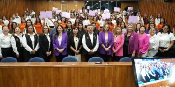 día internacional de la mujer uat