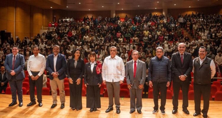 encuentro con padres de familia ITACE