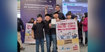 equipo Acuña Robotics