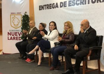 escrituras a familias de la colonia el progreso