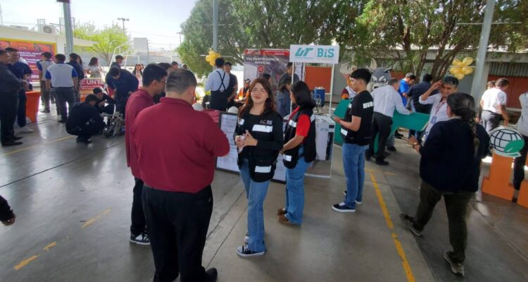 expo universidades del cobat 01