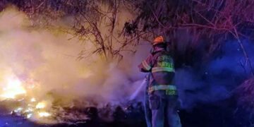 incendia terreno baldío Monterrey