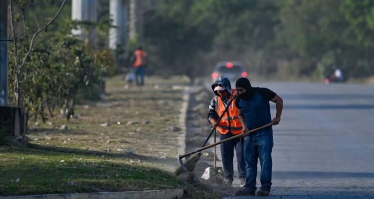 operativo integral de limpieza en Victoria