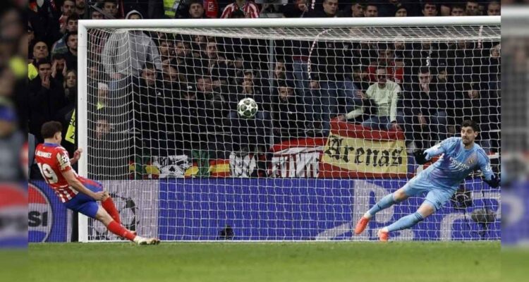penalti anulado Julián Álvarez