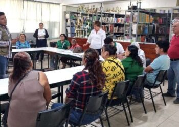 programas educativos para adultos Matamoros