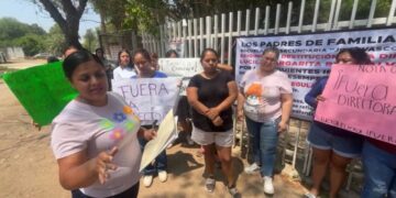 protesta en telesecundaria en güémez