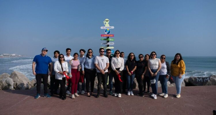 tótem Viajero de Playa Miramar