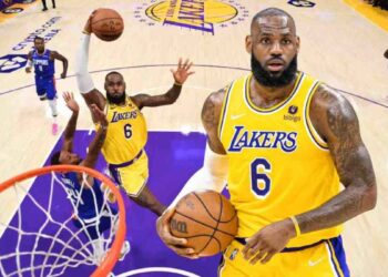 A sus 40 años, LeBron sigue jugando como si el tiempo no pasara