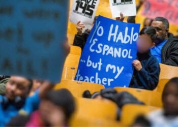 ¿Estados Unidos castigará a quien hable español?