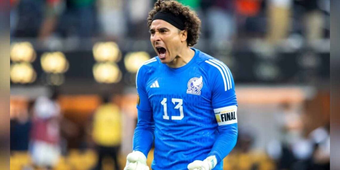¿Jugará Memo Ochoa en LaLiga de España previo al Mundial?