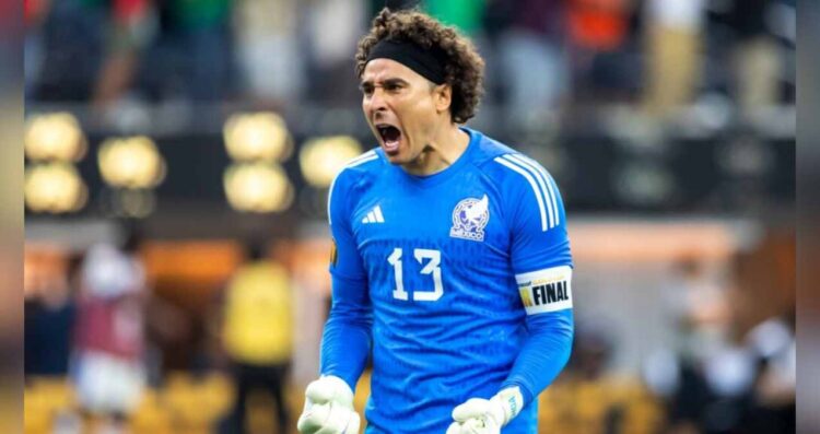 ¿Jugará Memo Ochoa en LaLiga de España previo al Mundial?