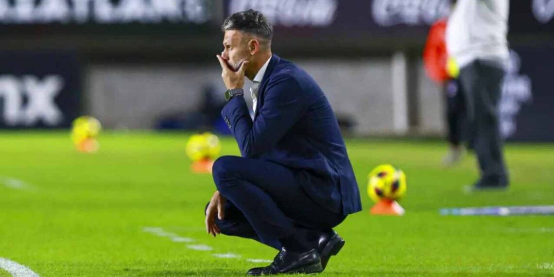 ¿Rayados ya tiene el reemplazo del DT Demichelis?