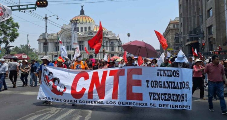 decreto presidencial CNTE paro
