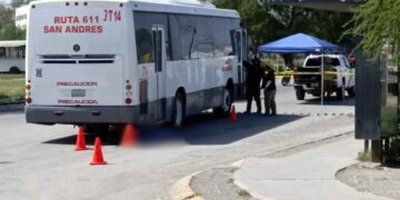 Abuelita muere al ser arrollada por un transporte público en Pesquería, Nuevo León