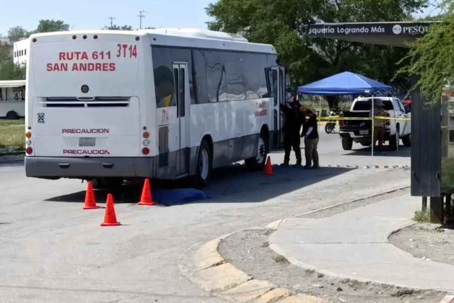Abuelita muere al ser arrollada por un transporte público en Pesquería, Nuevo León
