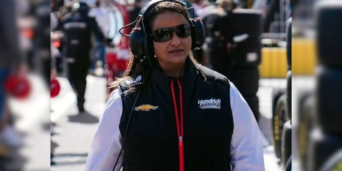 Alba Colón Nascar: la ingeniera que conquistó pistas