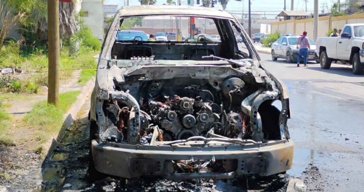 Bomberos sofocan incendio Reynosa