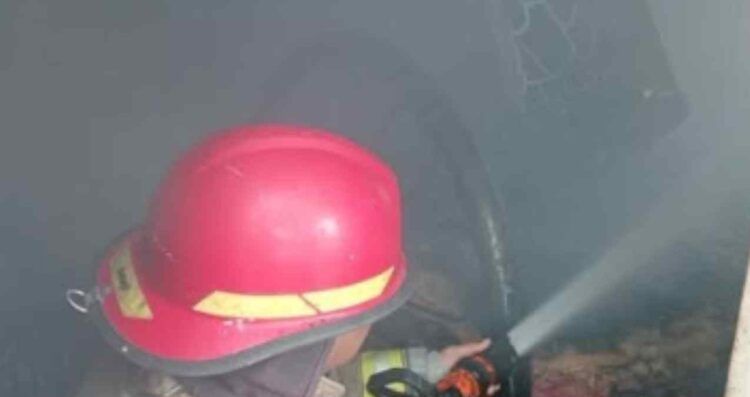 Bomberos sofocan incendio en vivienda en San Fernando, Tamaulipas