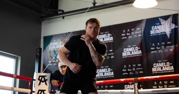 “Canelo” Álvarez se gana nuevo apodo: “Brit Basher” 