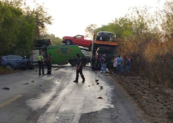 Fuerte accidente en carretera Tampico–Valles