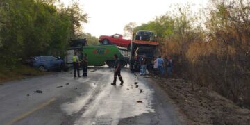 Fuerte accidente en carretera Tampico–Valles