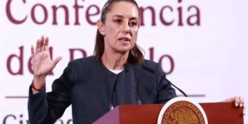 Claudia Sheinbaum solicita al sector financiero bajar las tasas de interés