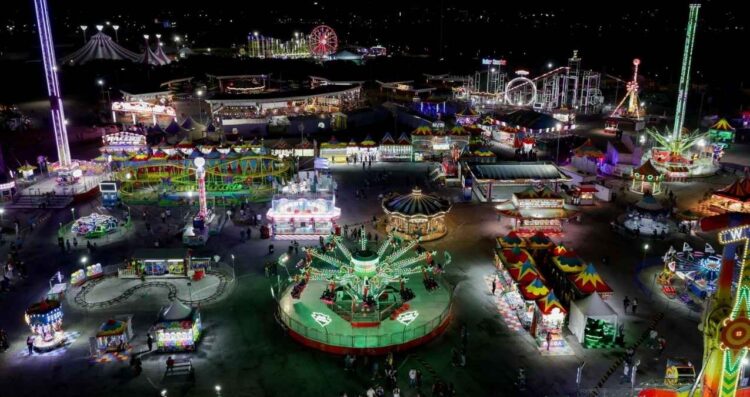 Con Gran Esplendor Inaugura Mónica Villarreal las Fiestas de Abril 2025 en Tampico