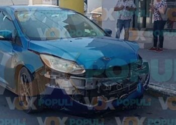 Conductor no respeta alto y provoca aparatoso accidente en Ciudad Victoria
