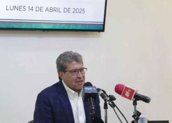 Monreal concluyan diálogos familias