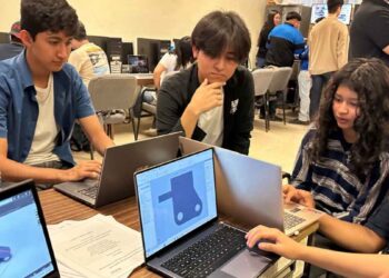Consolida la UAT modelo académico innovador con enfoque humanista
