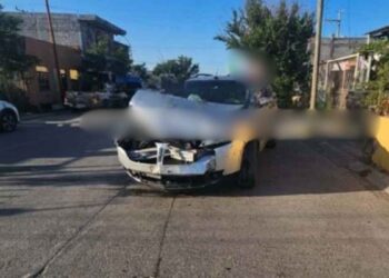 Dama ocasiona choque Nuevo Laredo