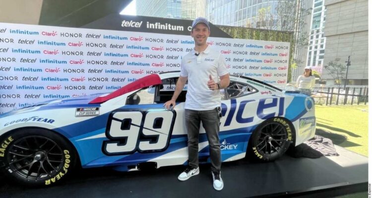 Daniel Suárez NASCAR